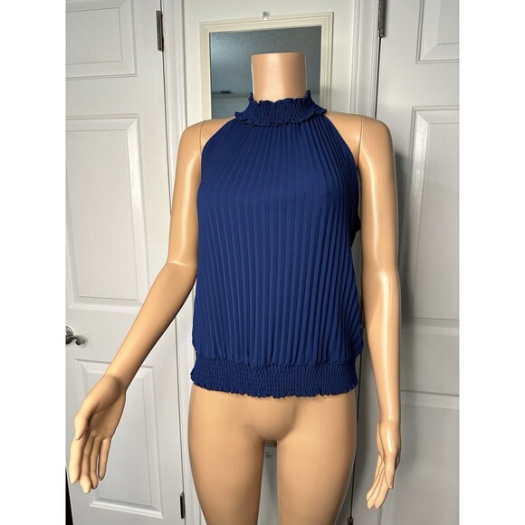 NWOT Blue Pleated Halter Medium - Picture 6 of 11